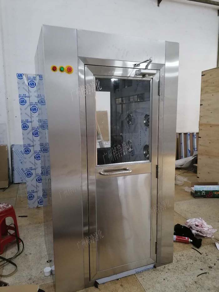 風(fēng)淋室產(chǎn)品圖 風(fēng)淋室產(chǎn)品圖